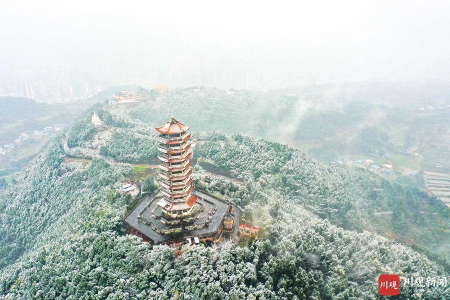 射洪:初雪来袭 如诗一般美了整个冬天!