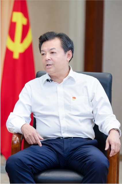 首席v访谈 | 专访攀枝花市委书记贾瑞云:发挥资源优势,在攀西高原发出