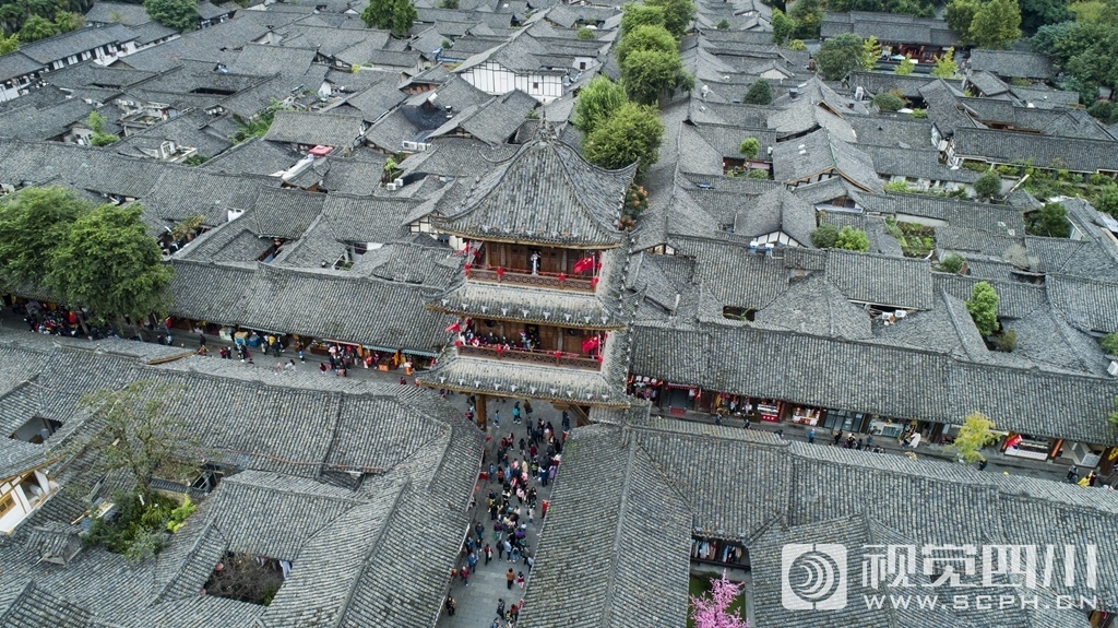 组图|国庆假期 南充市阆中古城旅游持续热_四川在线