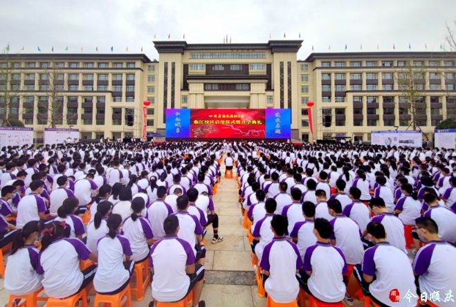 南充高中临江校区建设:"顺庆态度"刷新"顺庆速度"