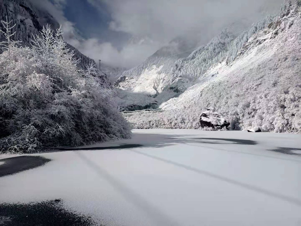 下雪了!海螺沟,阆中古城,峨眉山美不胜收,不看你就亏了!