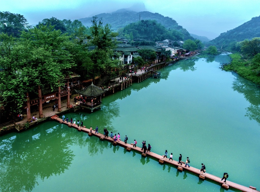 游在洪雅 这些美丽景点值得一去