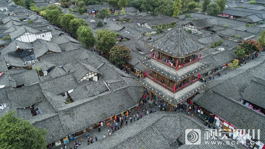 组图|国庆假期 南充市阆中古城旅游持续"热"