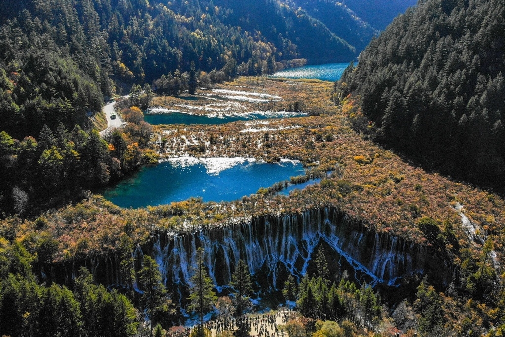 阿坝州九寨沟诺日朗瀑布.杨树摄