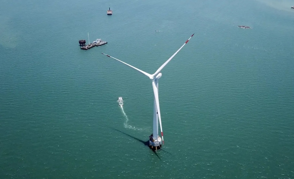 东方电气发布13兆瓦海上风电机组单机能满足25000个家庭一年用电
