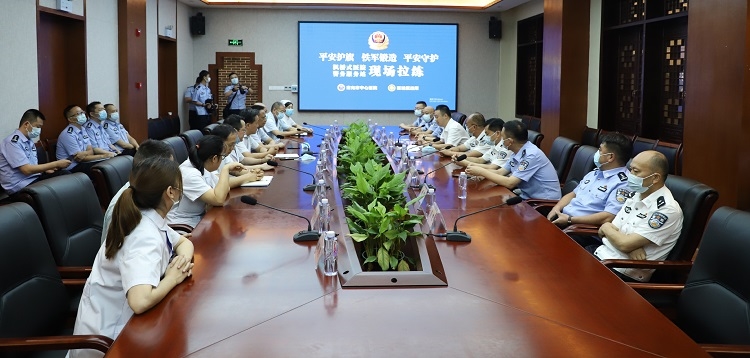 枫桥式医院警务服务站1.jpg