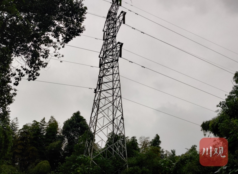 民情丨打雷燒壞八臺電視機,高壓線距家多遠才合規?