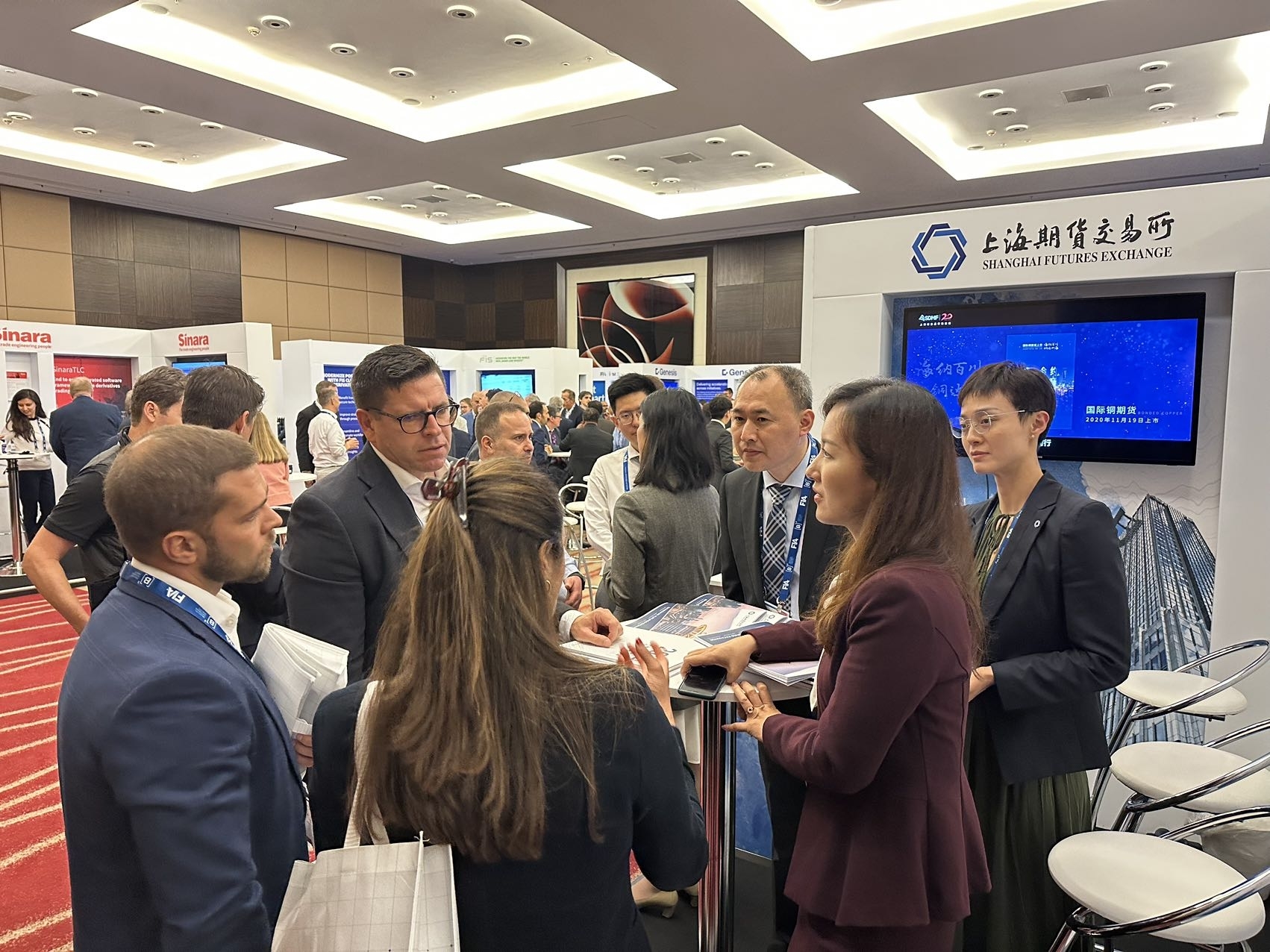 上期所首次参展国际衍生品博览会，中国期货市场吸引全球目光_金融投资报