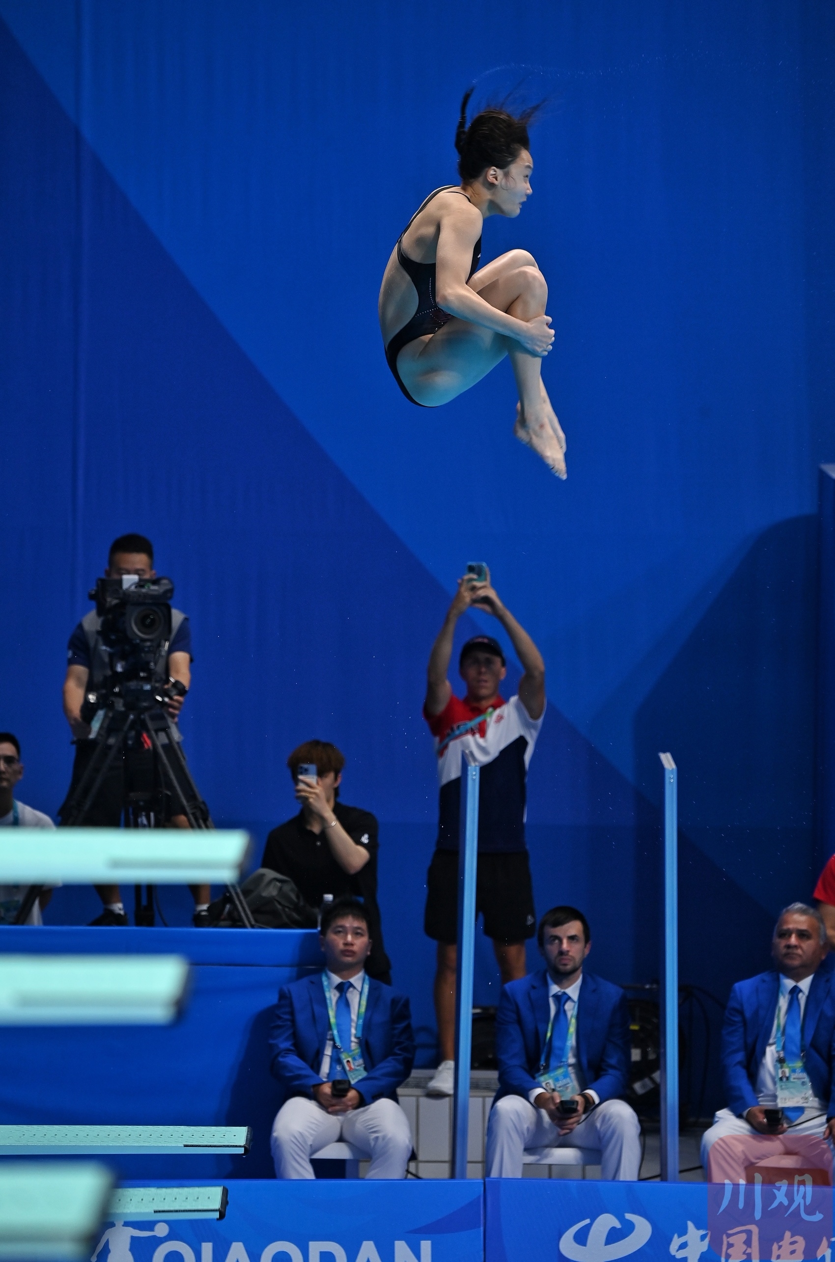 中国跳水队公布奥运10人名单，14岁小将入选_跳台