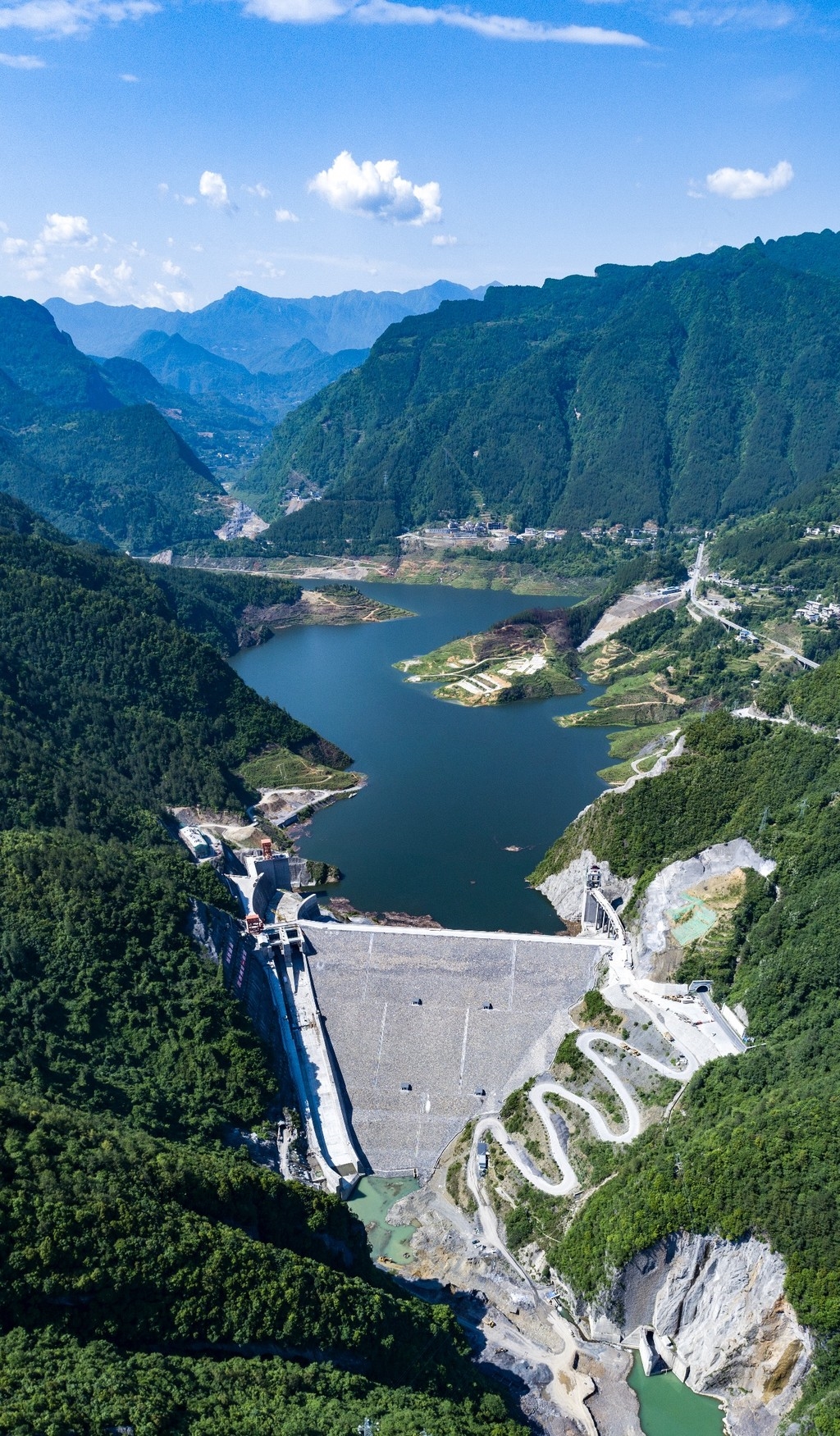 巴中紅魚洞水庫正式下閘蓄水_四川在線