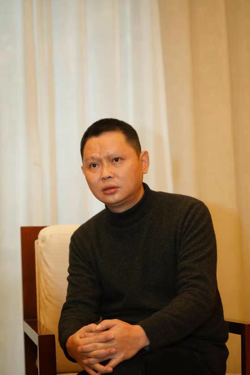 第四届成都国际诗歌周|李海洲:诗歌从来没有川渝之分,巴蜀共同构成了