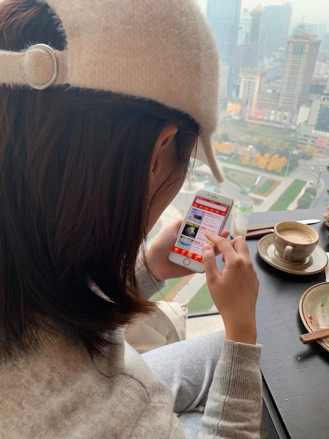 海归硕士迷上拼购，曾发誓成为"拼多多得不到的女人"