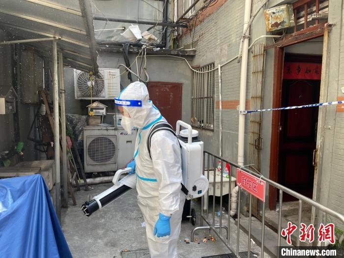 抗疫突击队助力一线抗疫 上海市委统战部供图