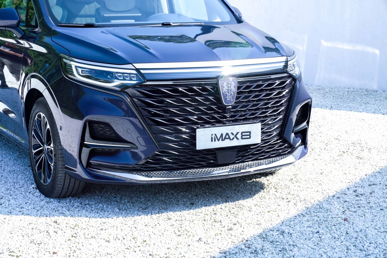 69 编辑:黄嫣 69 自从今年北京车展正式开启预售以来,上汽荣威max