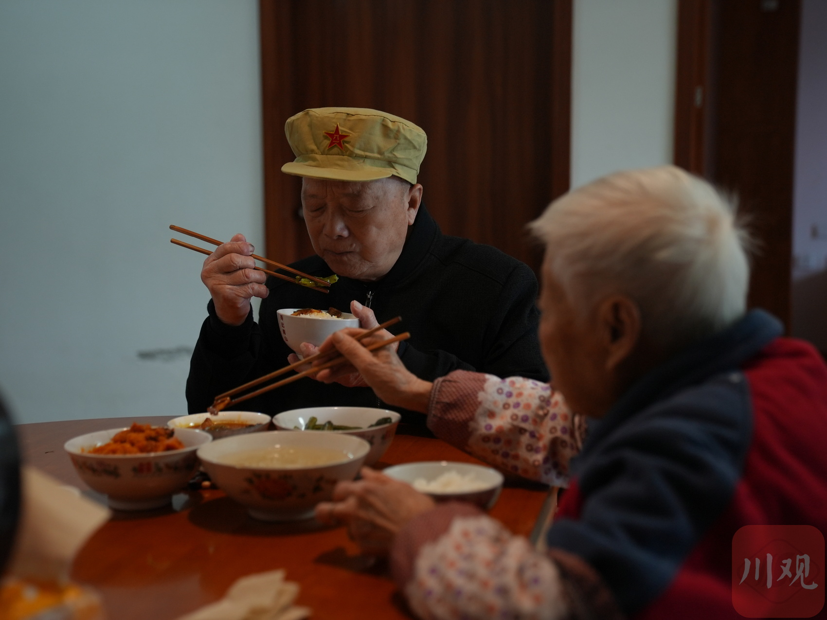 C视频丨专访抗美援朝老兵邓长会：老百姓能过上好日子 我们就高兴了-九游会ag真人官网(图2)