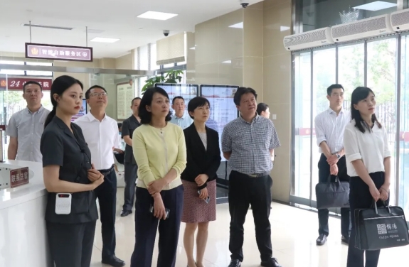 省委组织部到旌阳区法院调研