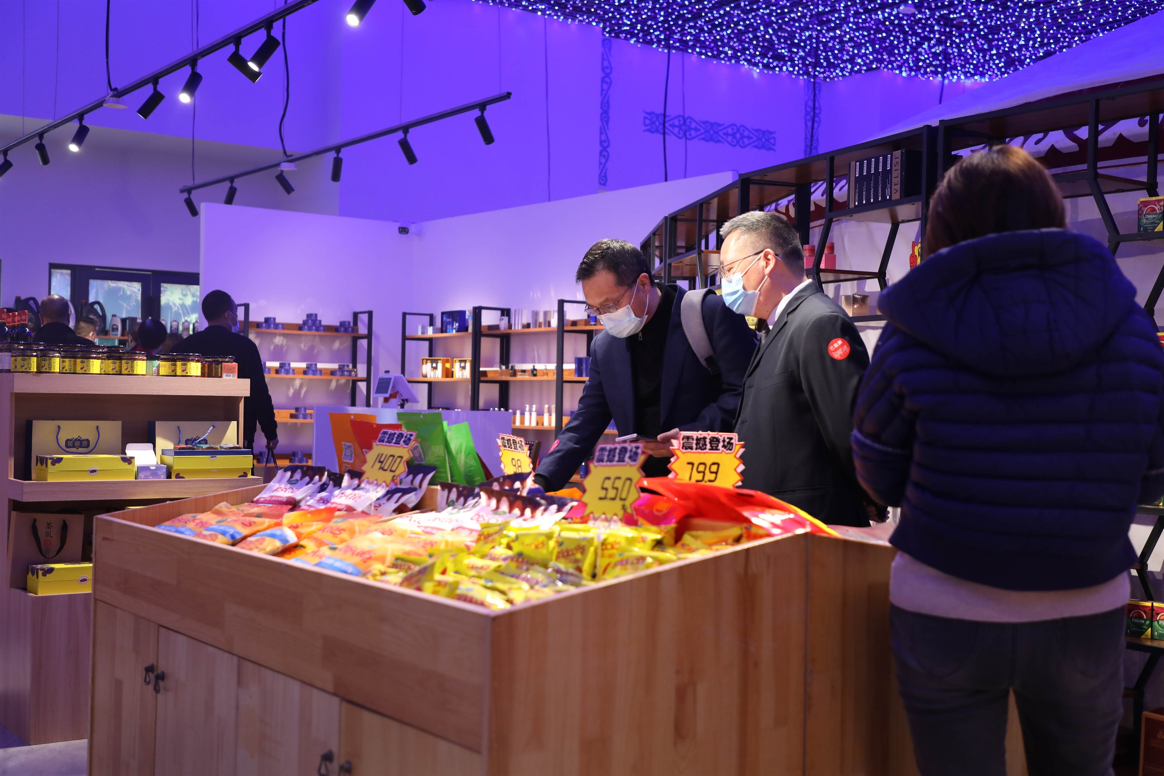 新消费新场景哈萨克斯坦馆亮相成都青白江