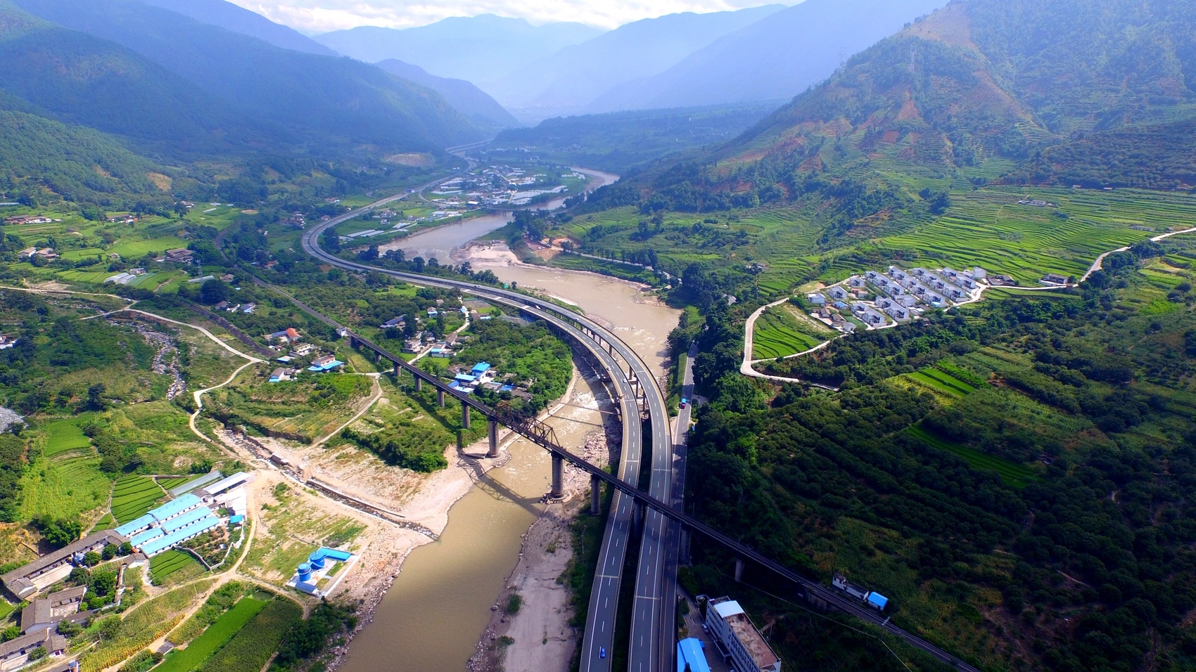 中国科大在安宁河断裂带上地壳精细结构、孕震构造和强震灾害评估研究中取得新进展