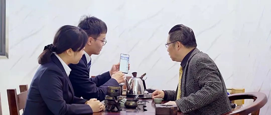 华夏银行成都分行POS-E贷，让个体户经营之路越走越容"E"