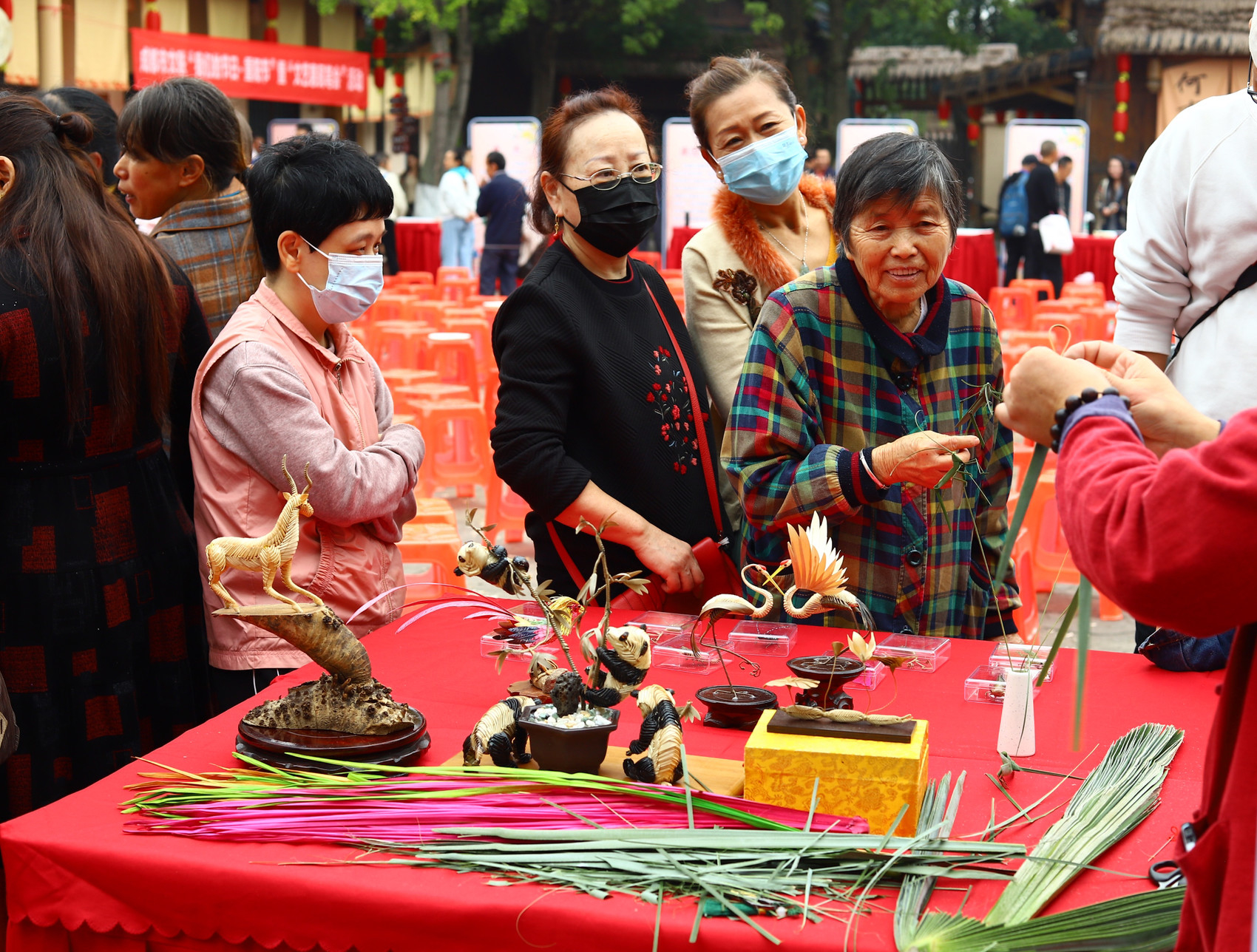 重阳佳节，文化大餐亮相成都非遗博览园“半岛官方下载地址”(图1)