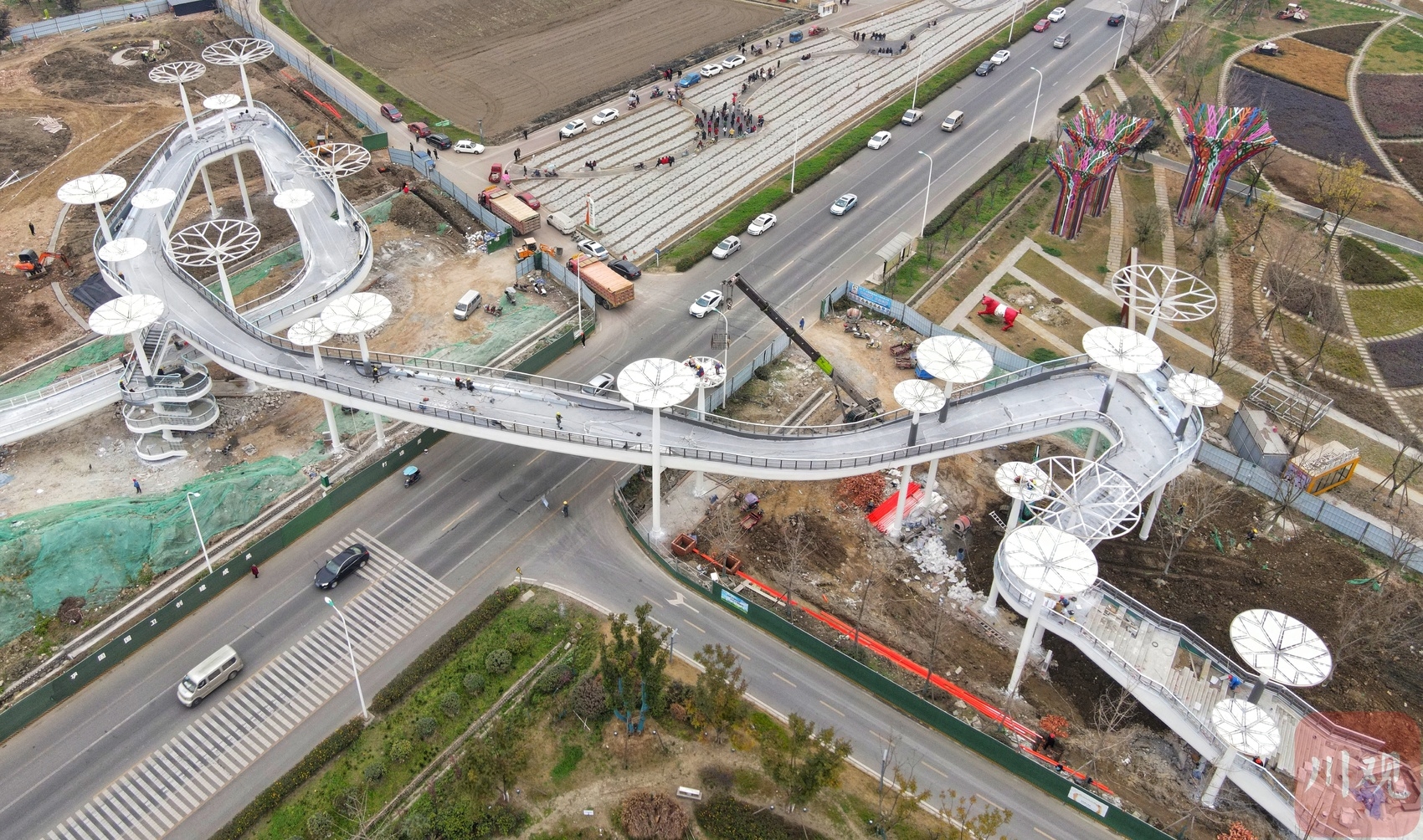 新地标！彭州首座艺术天桥将于春节正式通行