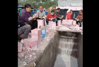 粉丝倒牛奶：诱导与收割 娱乐圈畸形追星久矣