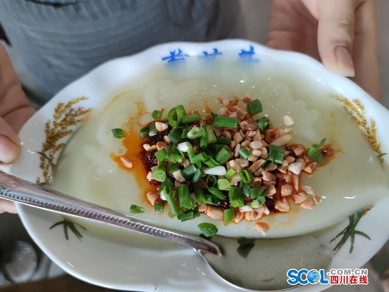 觸摸幸福宜賓系列⑤| 炎炎夏日,吃碗雙河涼糕清涼一下吧