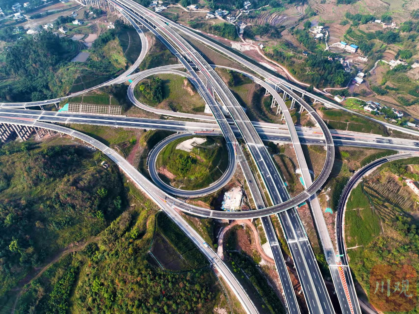 【四川交通】成渝高速四川段扩容、德会高速最新进展来了！|四川省|高速公路_新浪新闻
