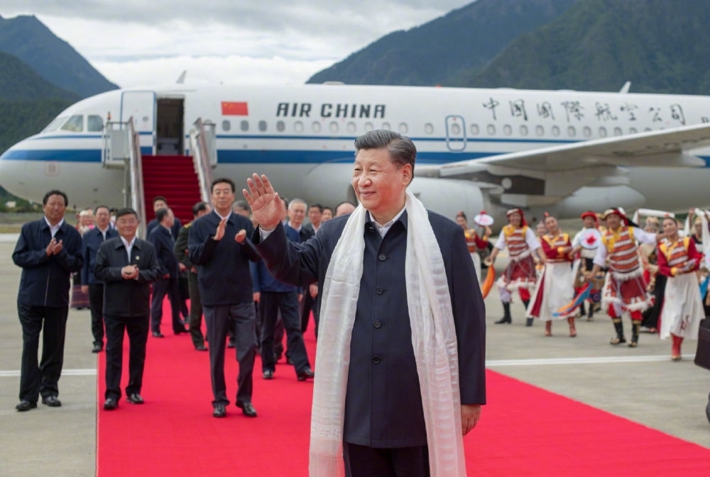 习近平在西藏林芝考察调研