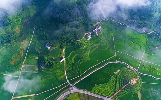 航拍生态兴文县 俯瞰水泸坝现代农业公园