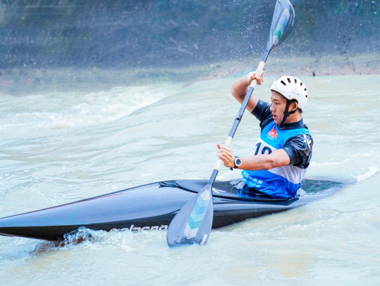 多图丨2024年四川省青少年皮划艇（激流回旋）锦标赛今日在米易开赛