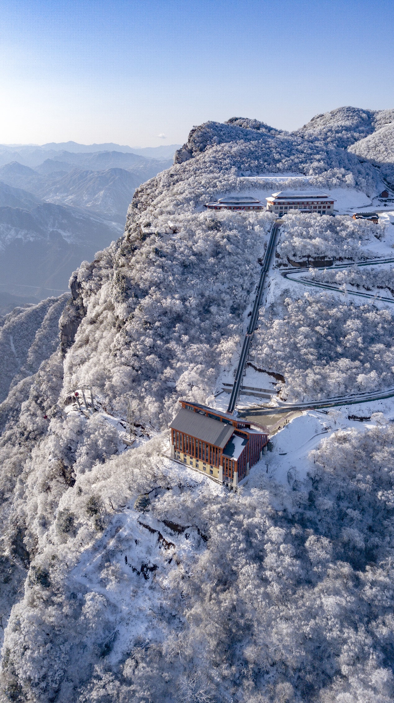 汉中龙头山景区持续降雪邀请四川游客春节踏雪赴约丨锦绣中国年