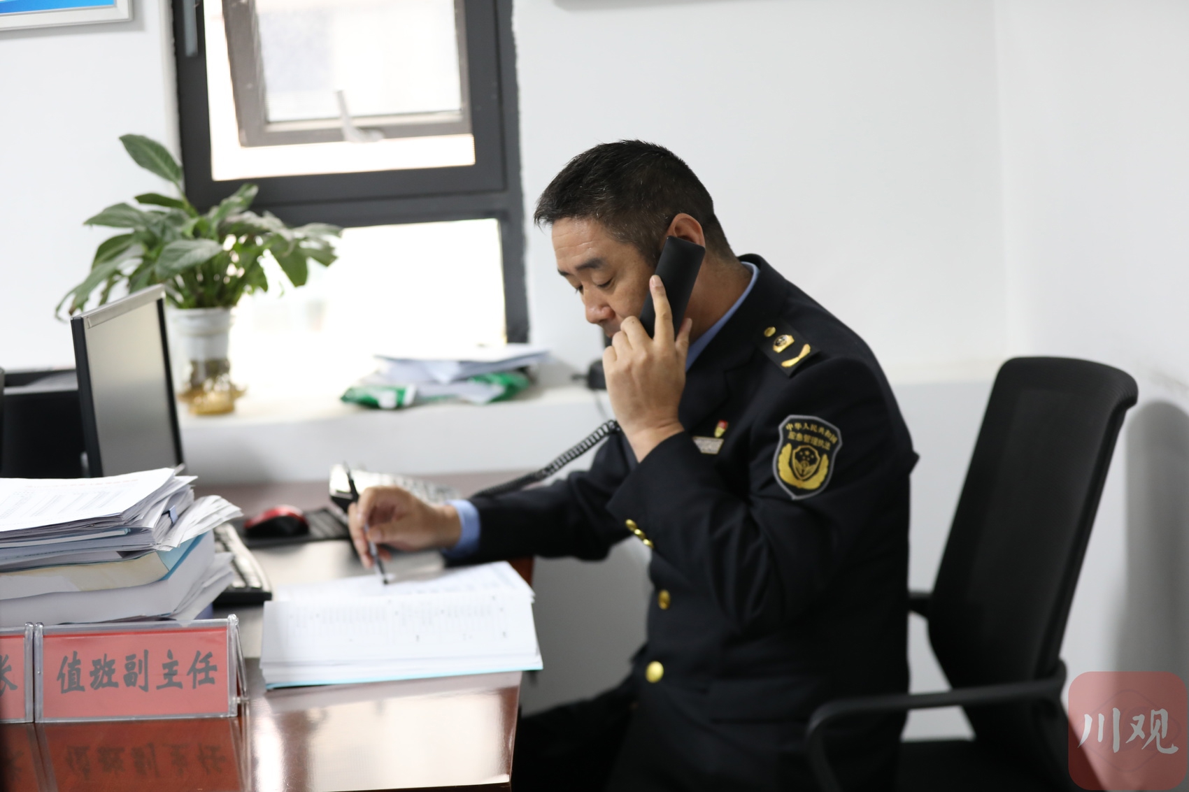 新春走基层丨24小时值班值守 当好"守夜人"