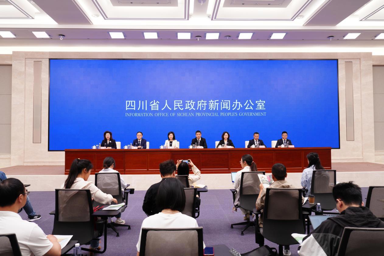说明: 069fb44df6875c9ce7fe5755ca2e7a84