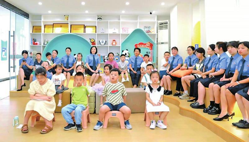 “种子园”开营学法伴成长