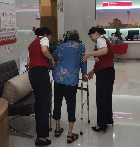 人北助老