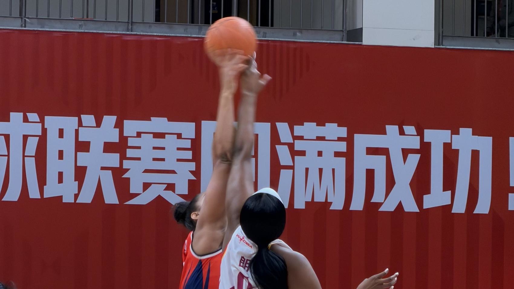 四川女篮被山西队&ldquo;双杀&rdquo;，李缘13分表现出色