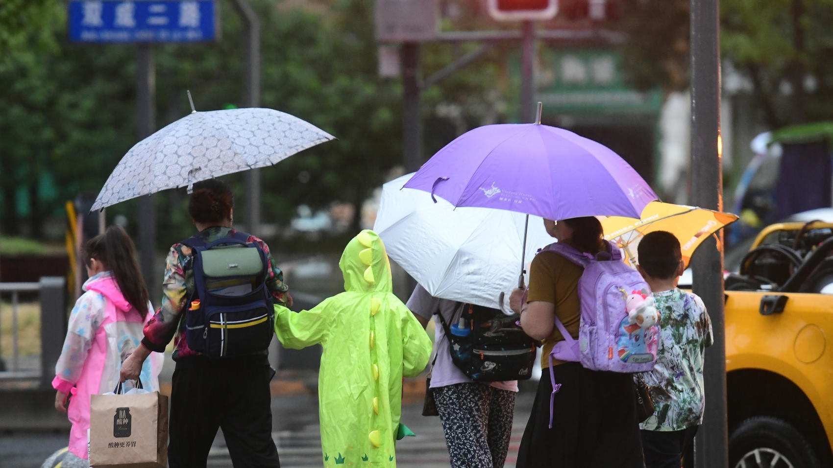 四川、重庆等地部分地区将有暴雨 西北东北迎明显降温