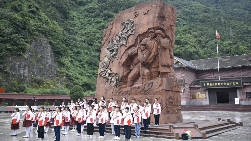 追寻长征峥嵘印记 弘扬国防爱国情怀 &ldquo;薪火长征路 共筑国防魂&rdquo;主题影像采风活动掠影